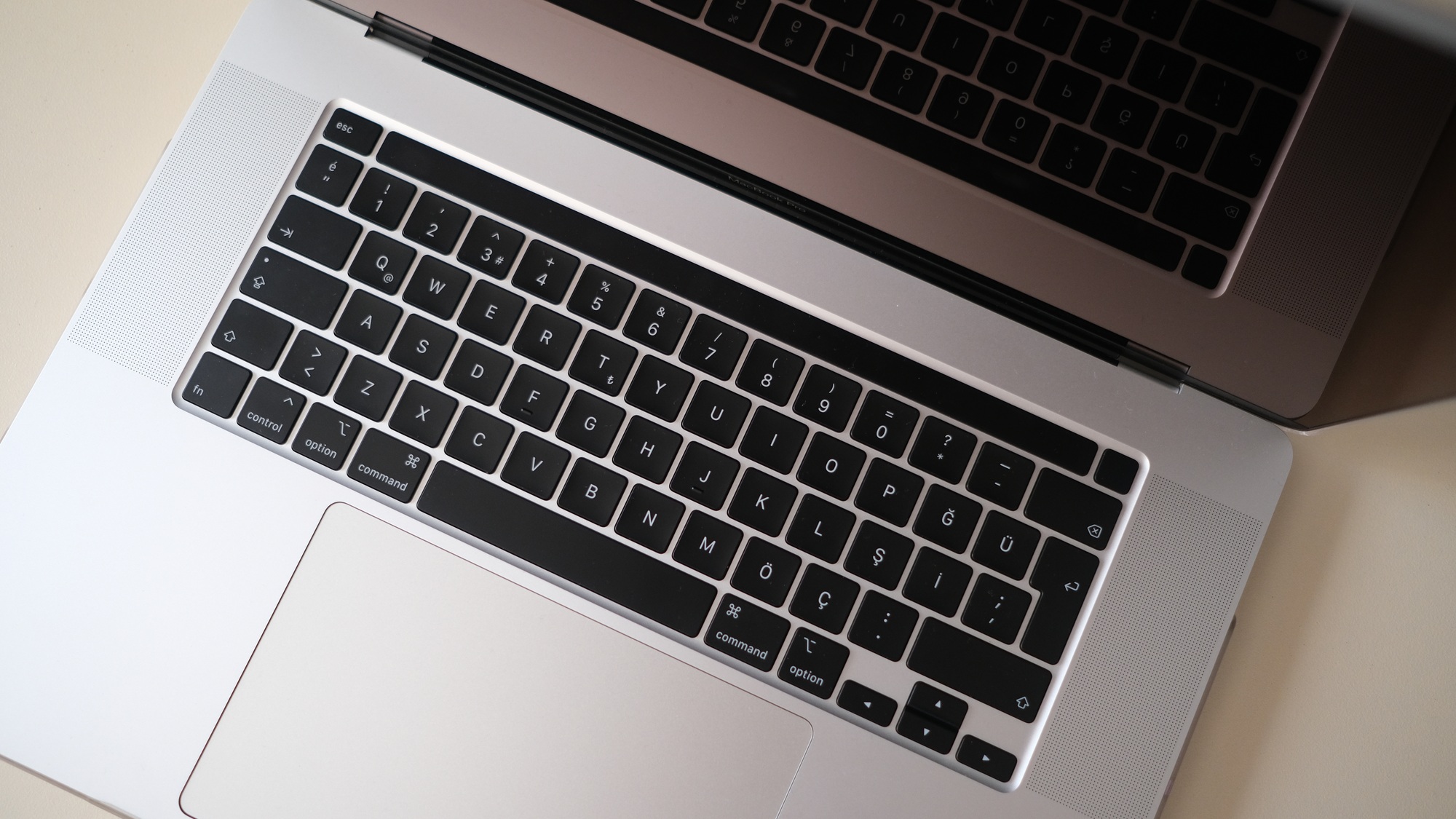 Macbook Pro 16" Keyboard